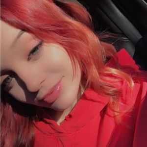 Meet your Posher, Rebeka